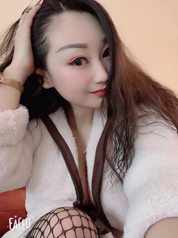 情人系英子